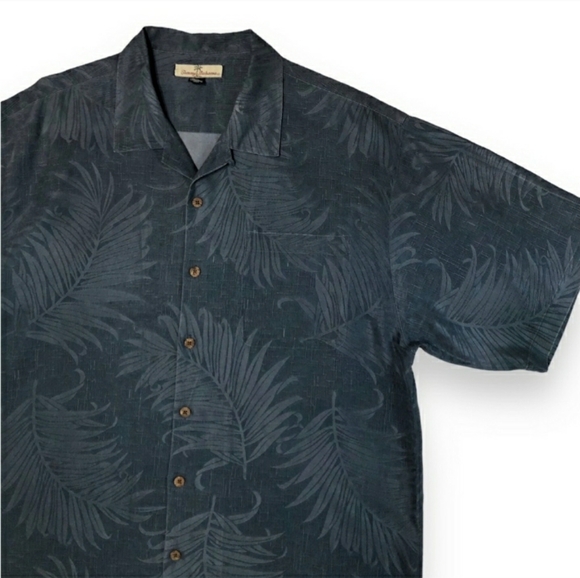 TOMMY BAHAMA Relax 100% Silk Jacquard Camp Shirt - Picture 8 of 8